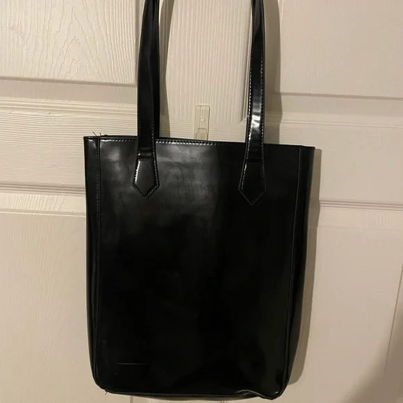 GIVENCHY Glossy Patent Leather Tote in Black - Picture 1 of 4